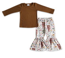 Load image into Gallery viewer, Pre-order: Highland Cow 2 Piece Set
