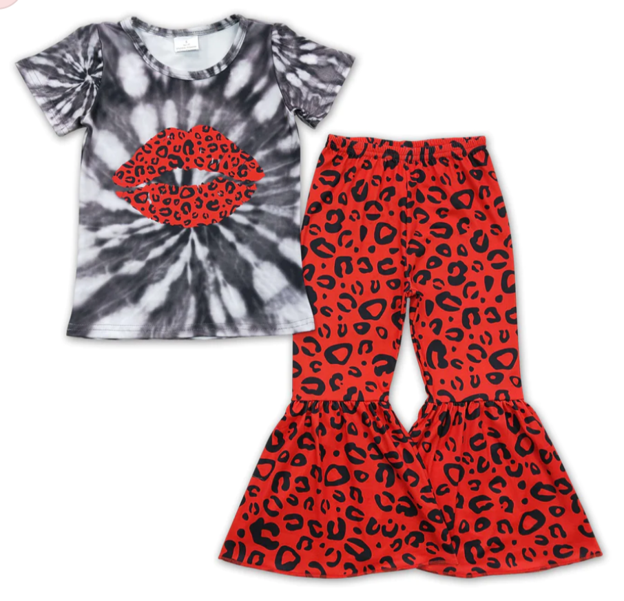 Pre-order: Leopard Kiss 2 Piece Set